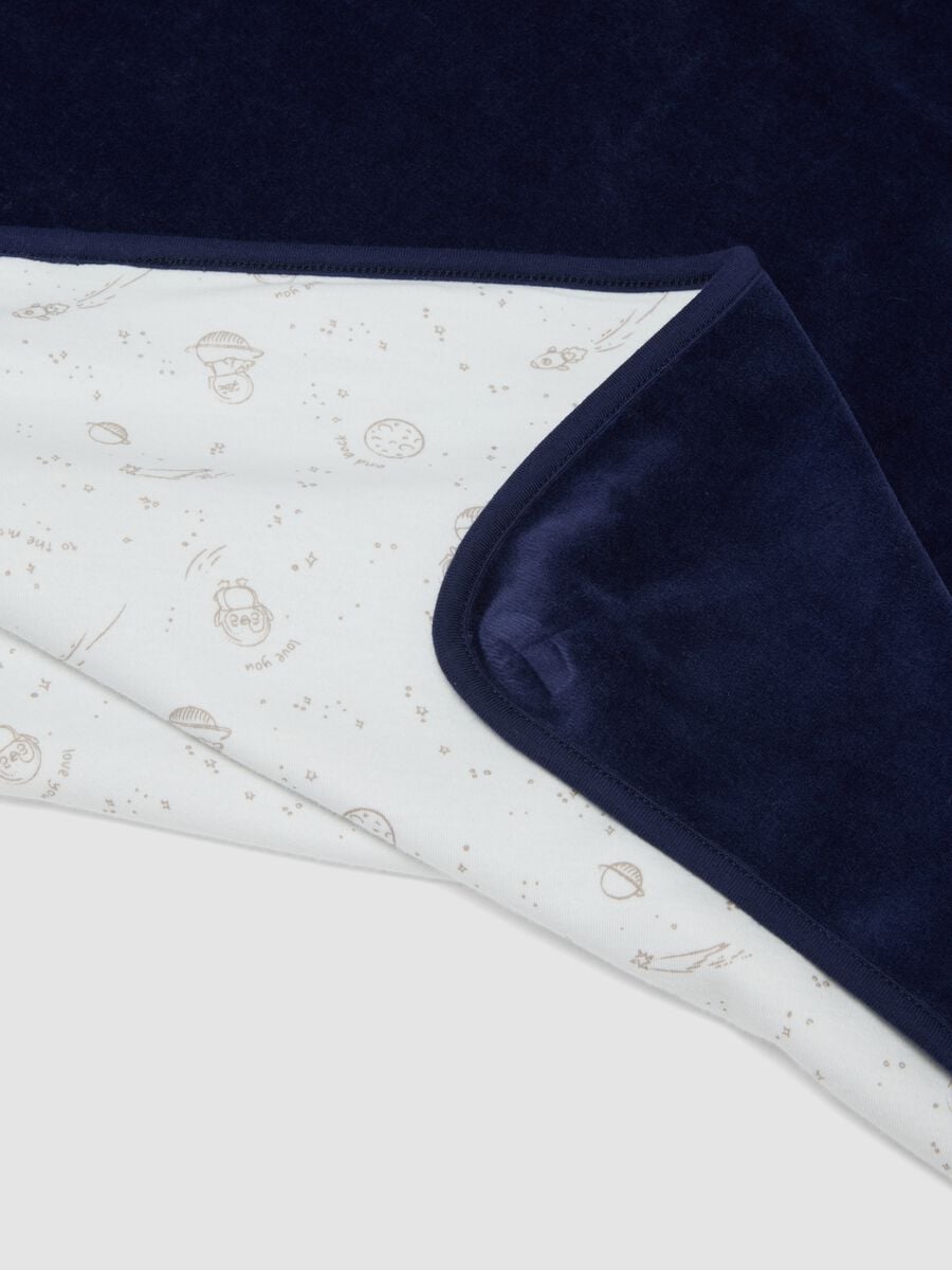 Copertina blu in misto cotone organico con stampa_2