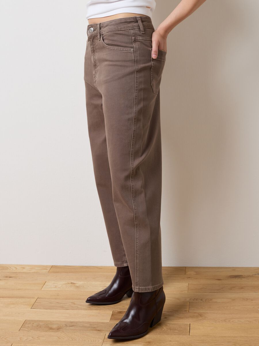 Pantaloni marrone a palloncino in cotone elasticizzato_3