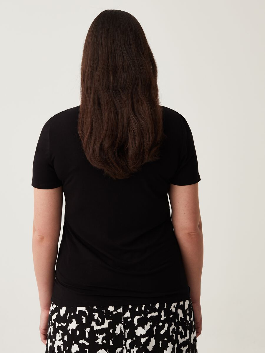T-shirt con scollo a V e nodo Curvy_2