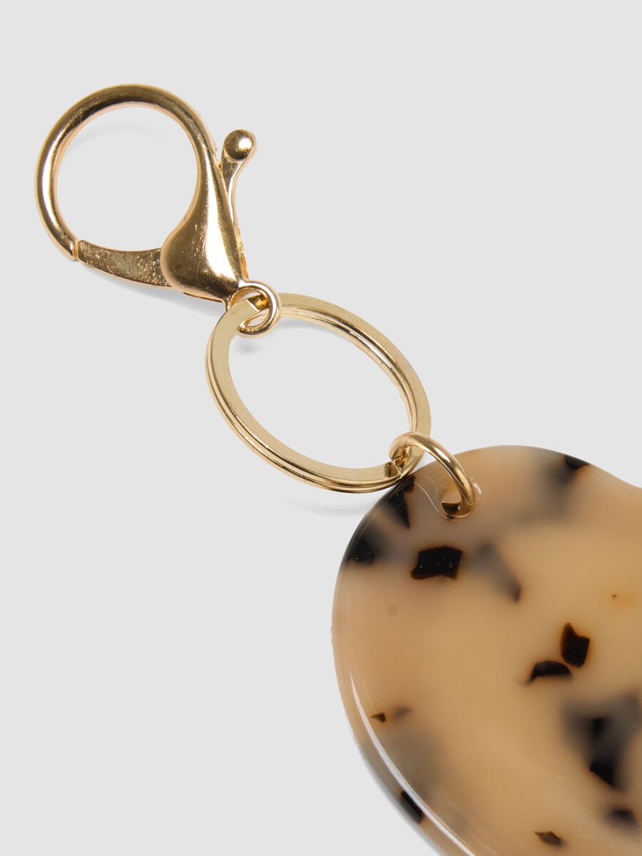 Beige heart-shaped keyring_2