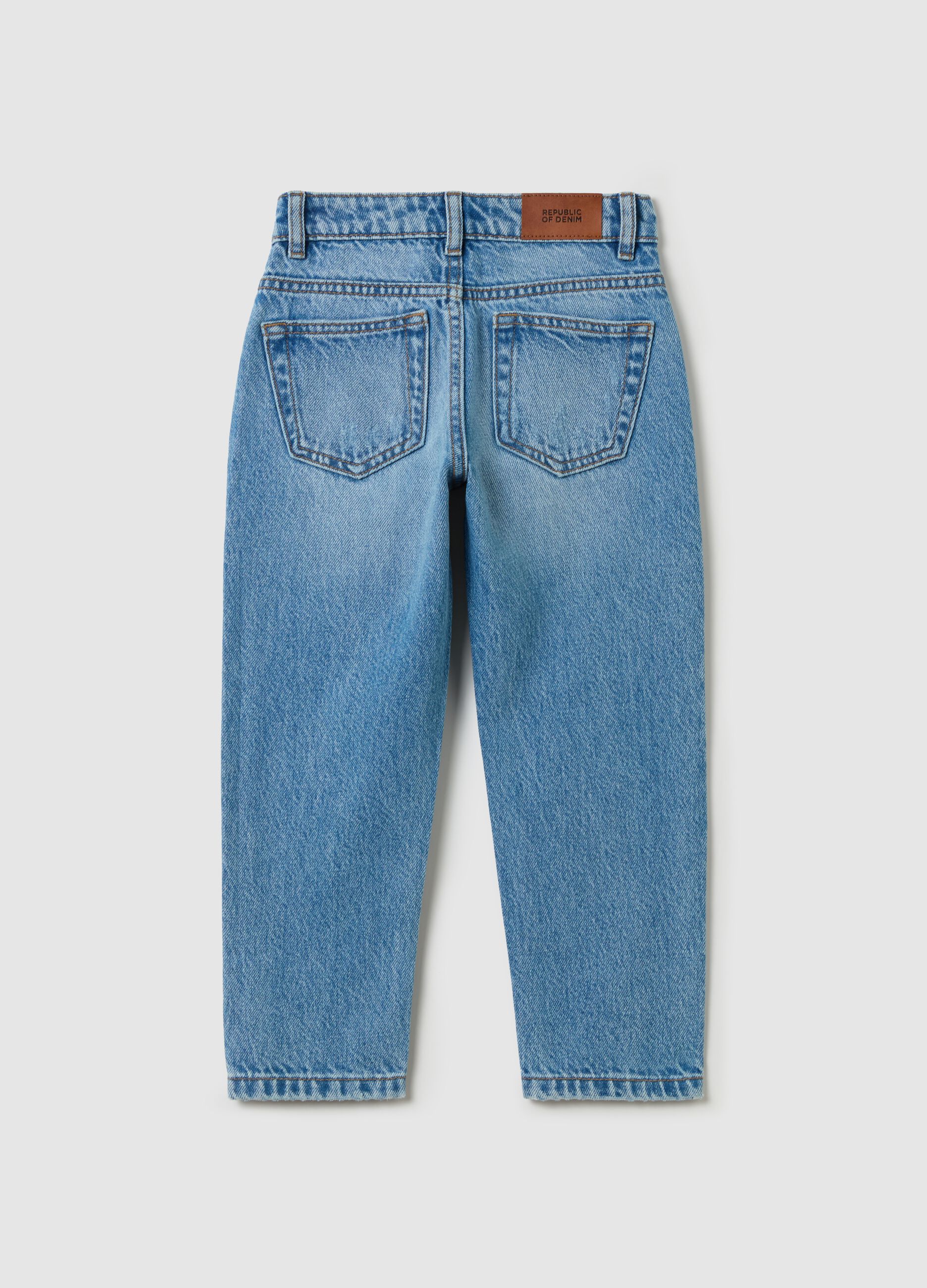 Loose-fit jeans with abrasions