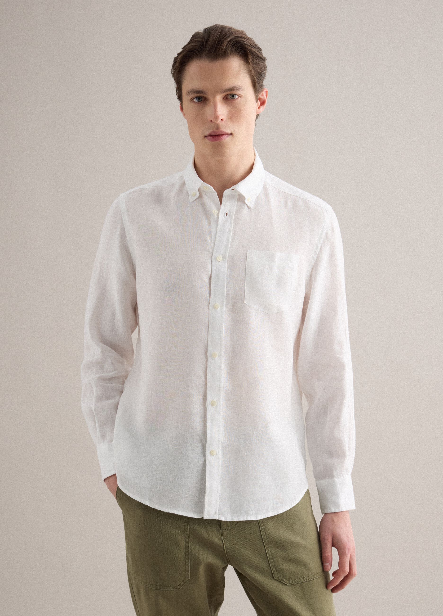 White long-sleeve pure linen shirt regular fit