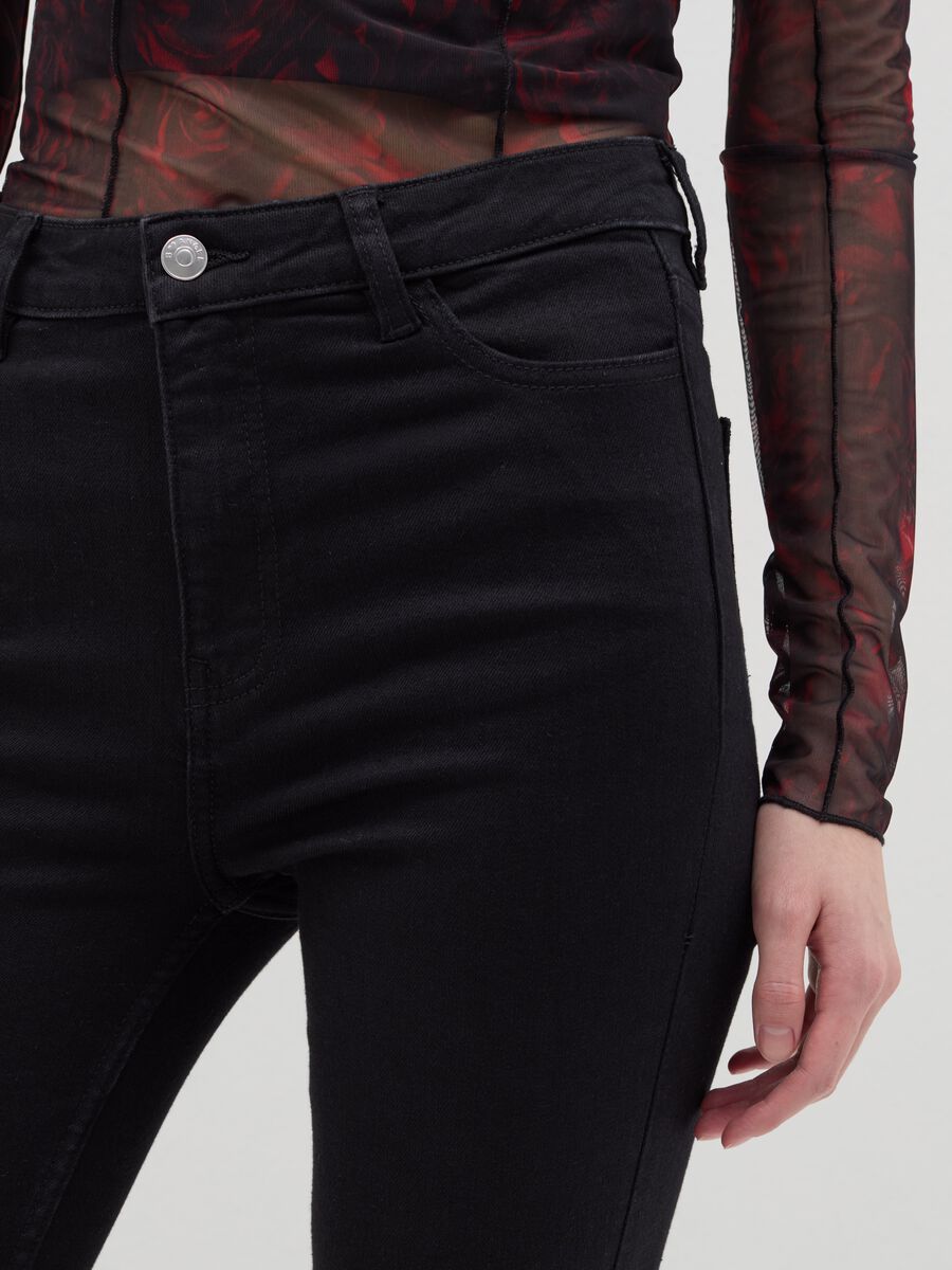 Skinny-fit jeans with five pockets_3
