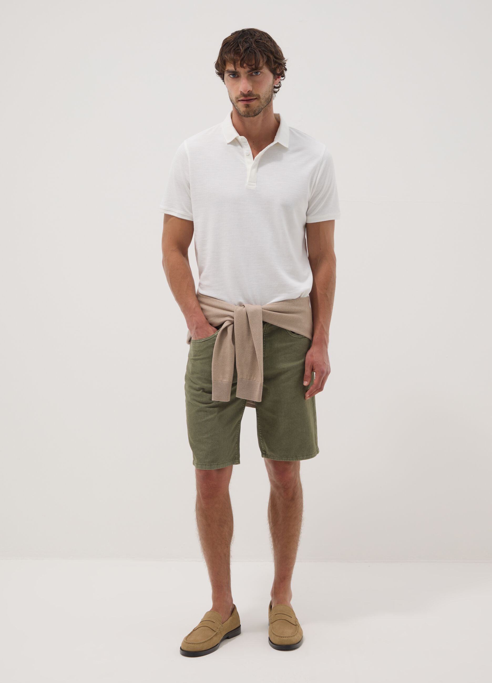Green linen and cotton-blend five-pocket Bermuda shorts