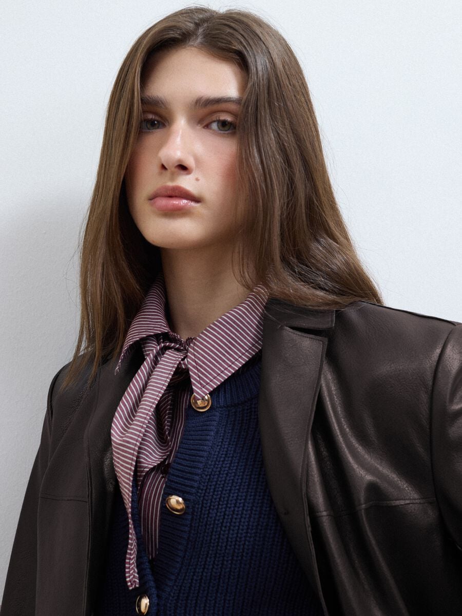 Giacca marrone regular fit con bottoni_2