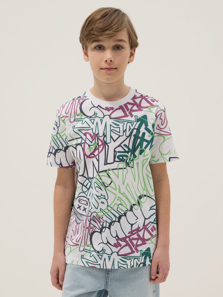 Boys&rsquo; multicolour pure cotton graffiti T-shirt, regular fit_0