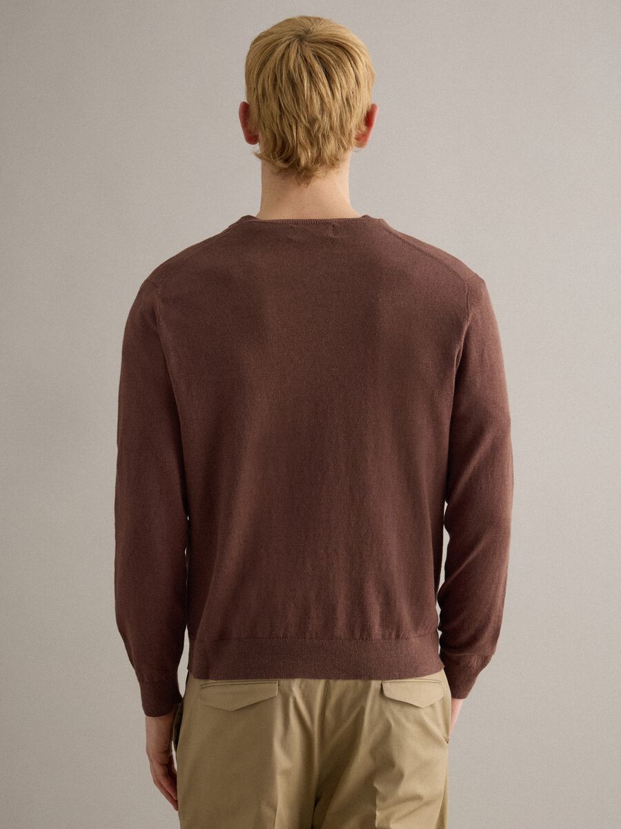 Pullover girocollo in cotone e lino marrone regular fit_4