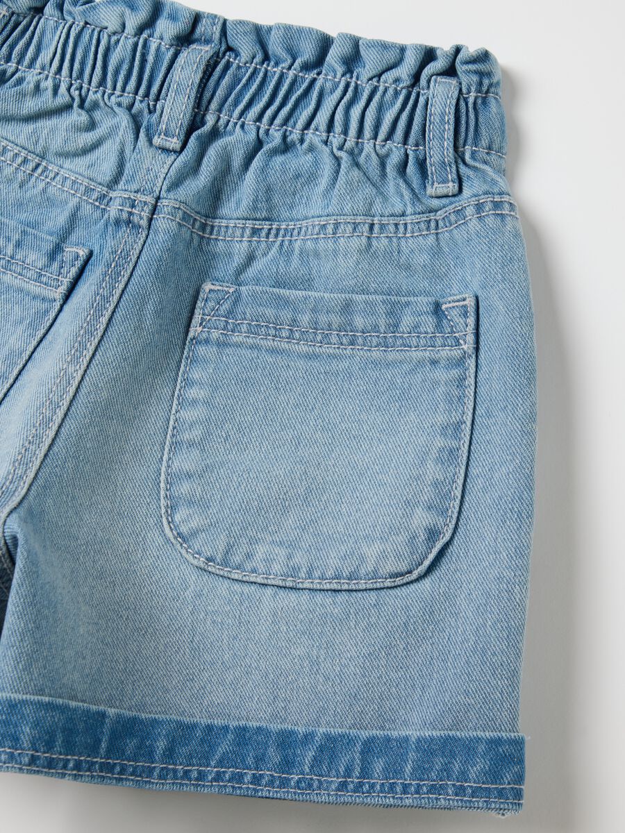 Denim shorts in cotton with sweets print_3