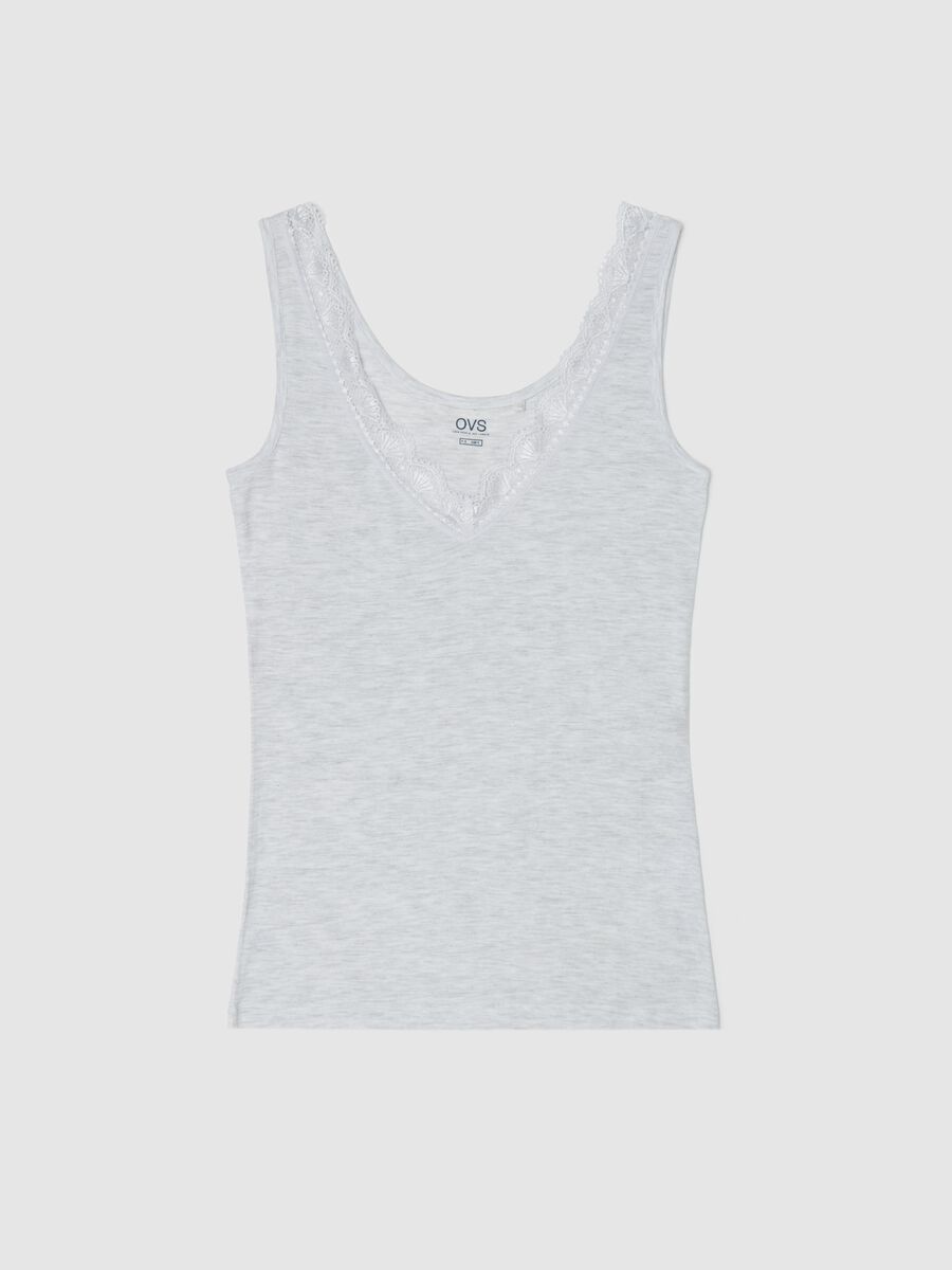 Vest with V neck and lace_4