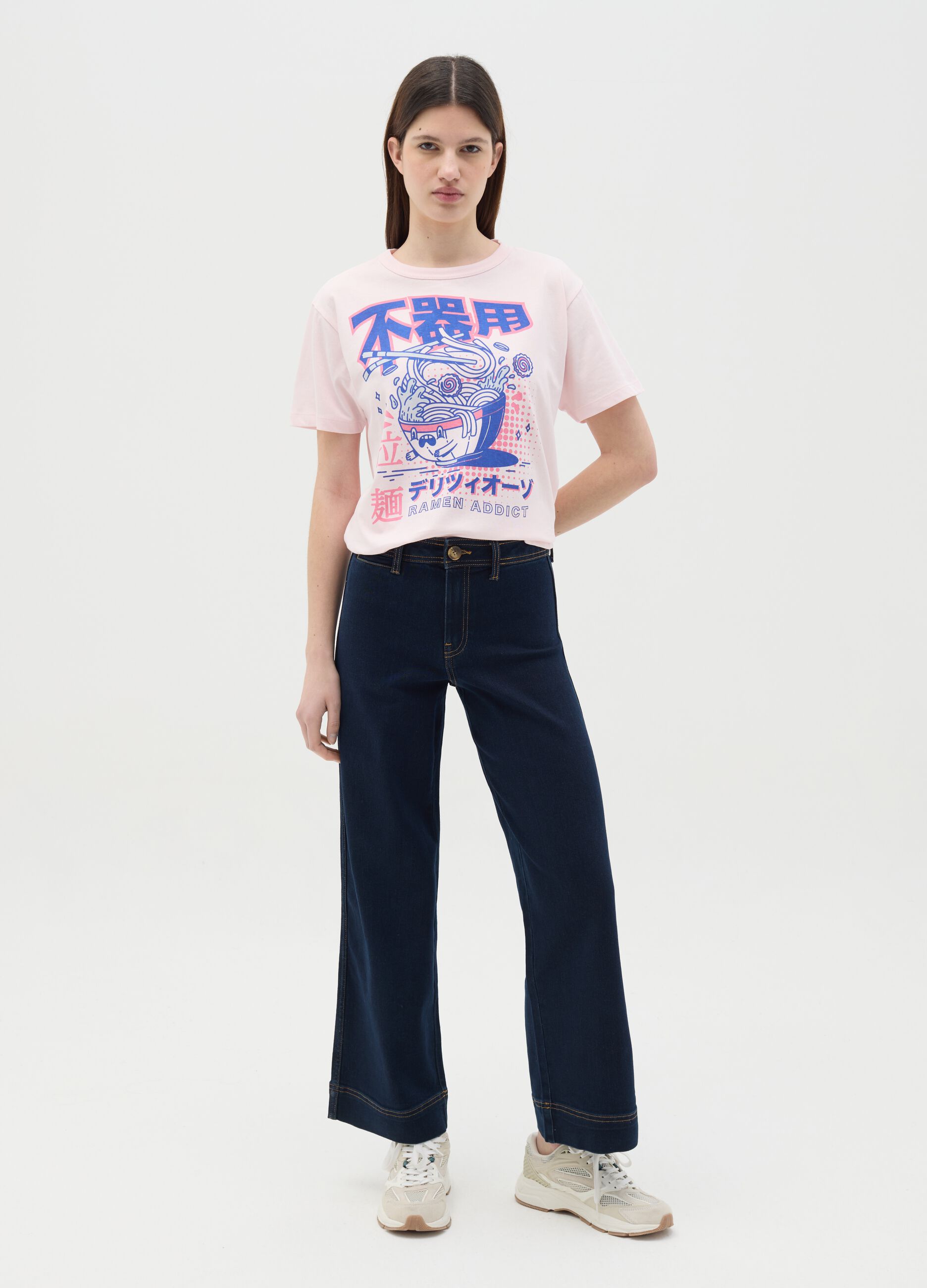 Pink cotton T-shirt with ramen print