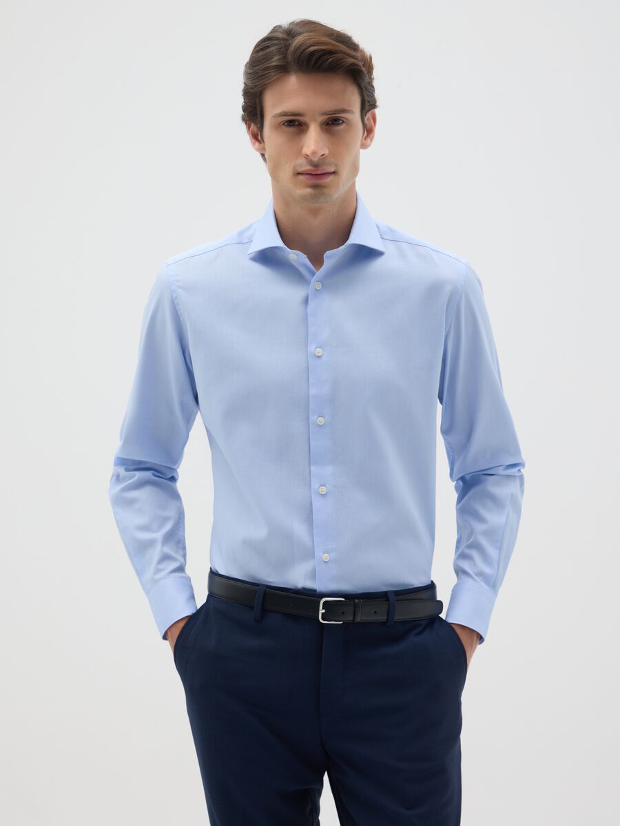 Camicia da uomo in puro cotone azzurra slim fit_0