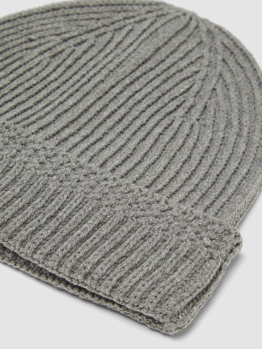 Berretto grigio in misto cotone a coste_1