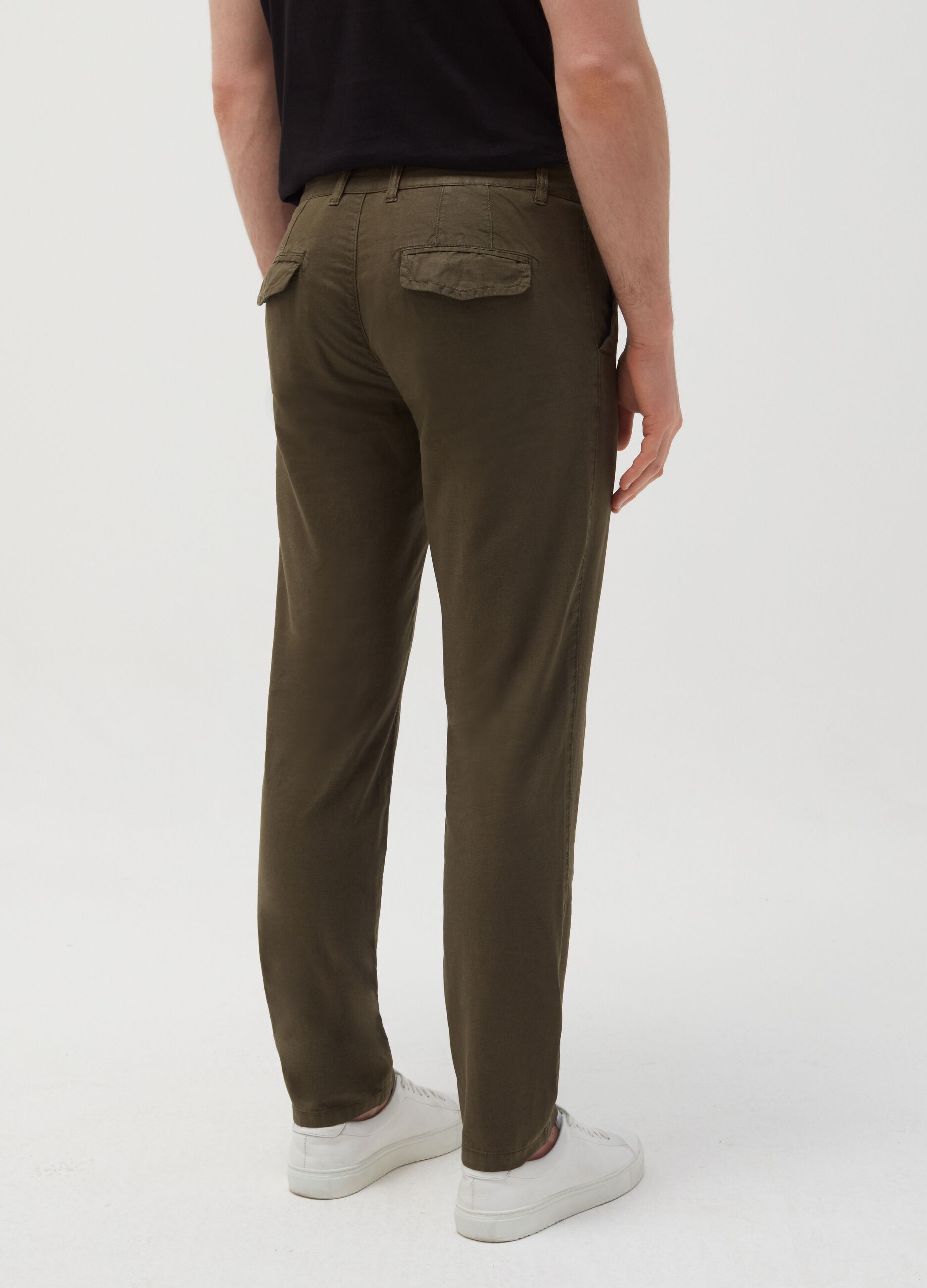 Pantaloni chino in lino e cotone_2