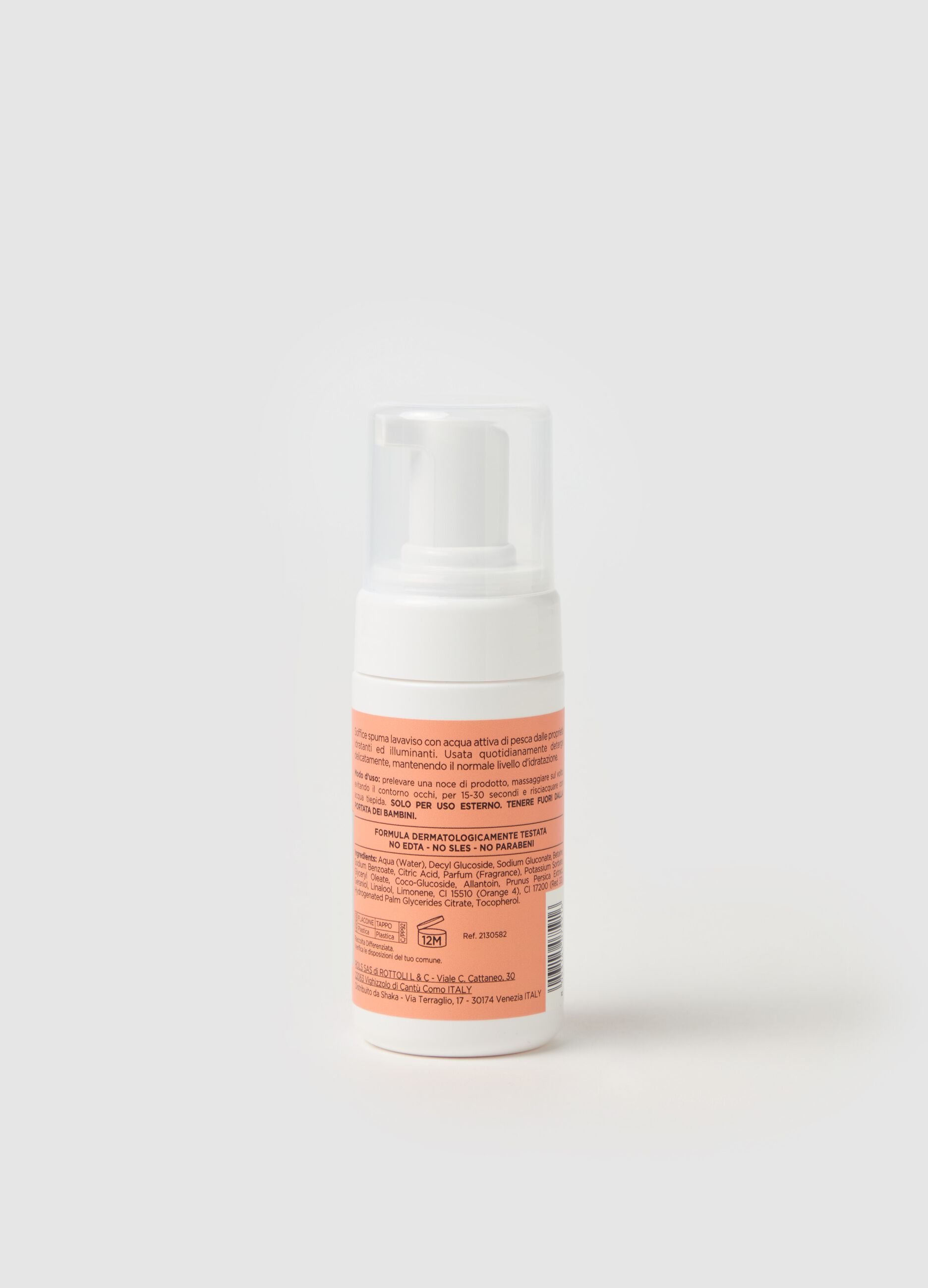 Peach cleansing mousse