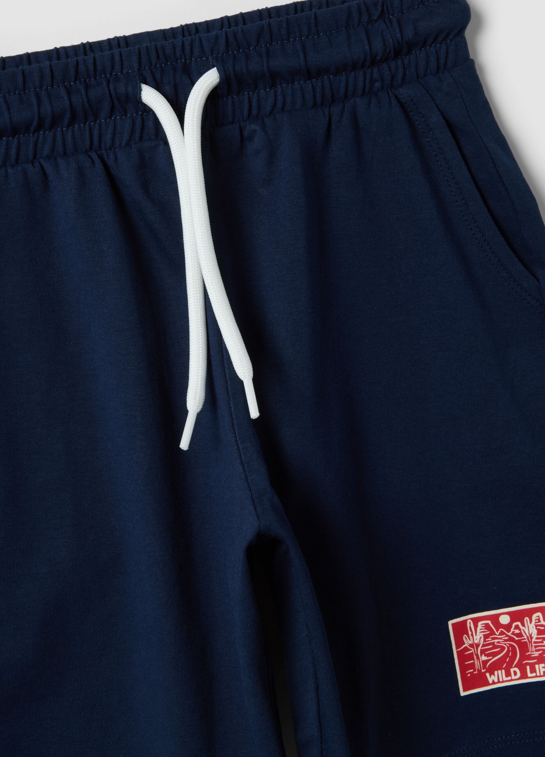 White and blue pure cotton set with T-shirt and shorts