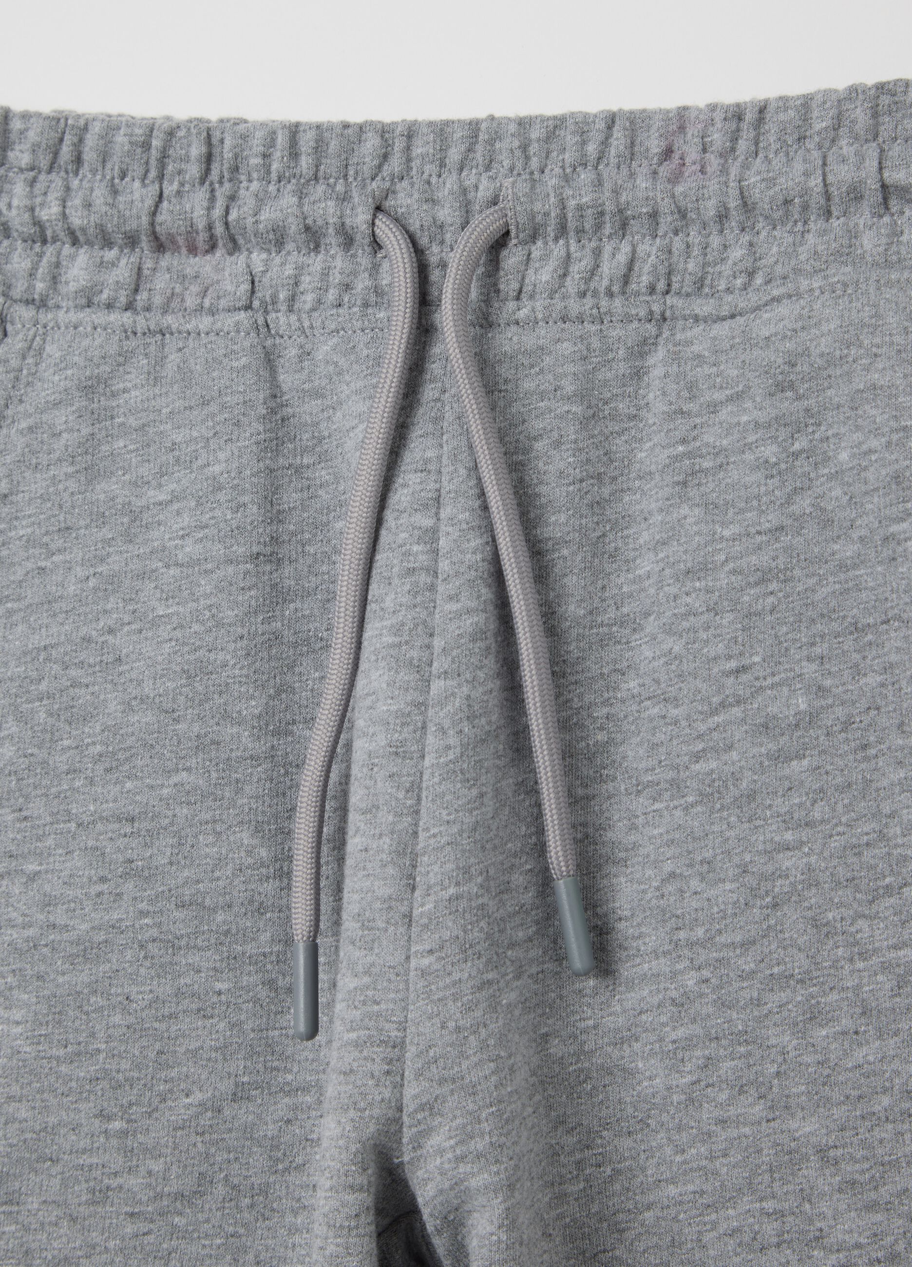 Grey Bermuda joggers in cotton with drawstring