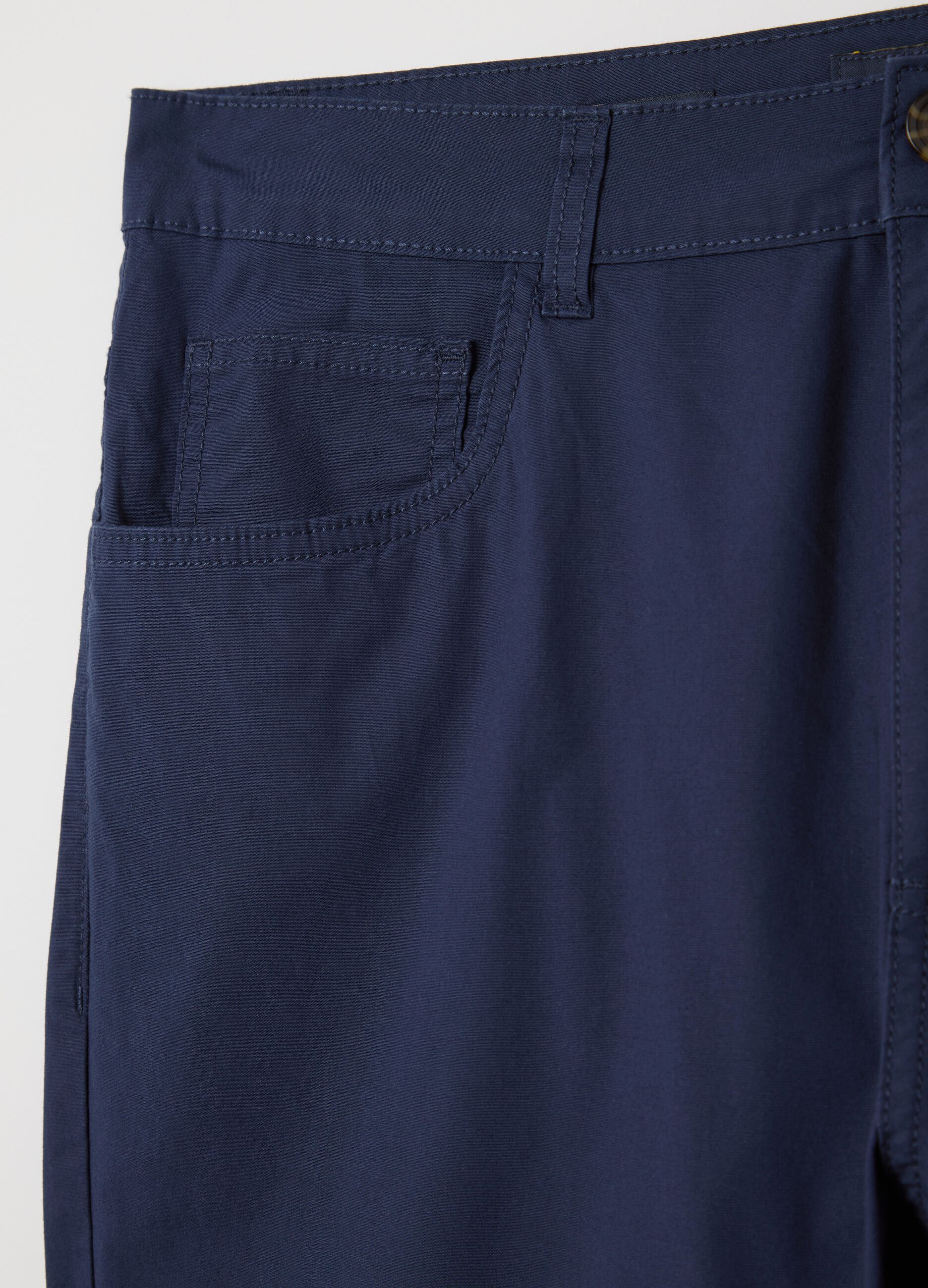 Blue chino trousers in stretch cotton with five pockets
