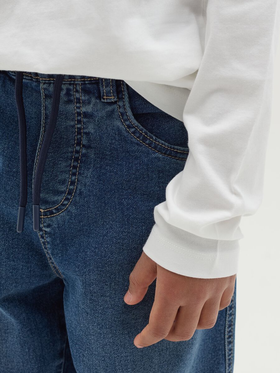 Denim joggers with five pockets_3