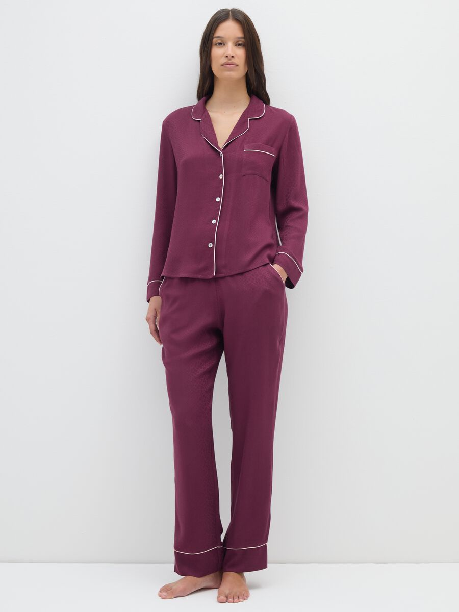 Camicia da pigiama viola chiusura a bottoni_1