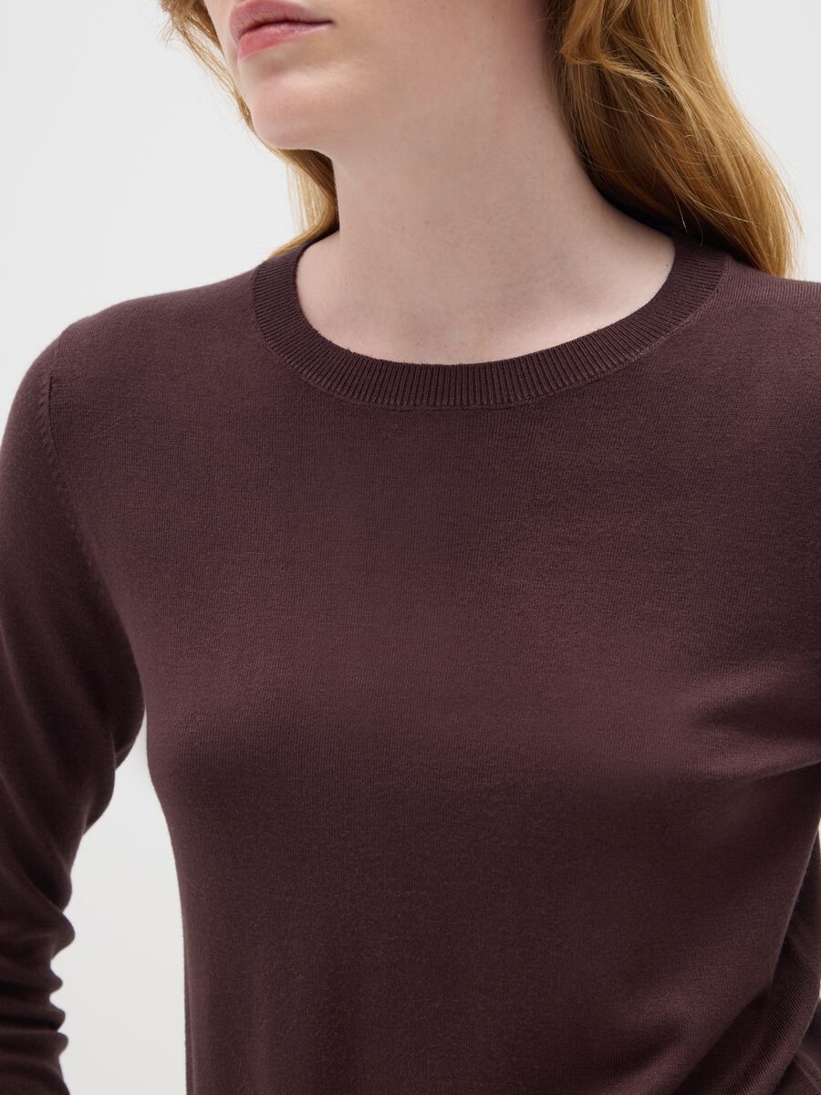 Blue jumper with round neck_2