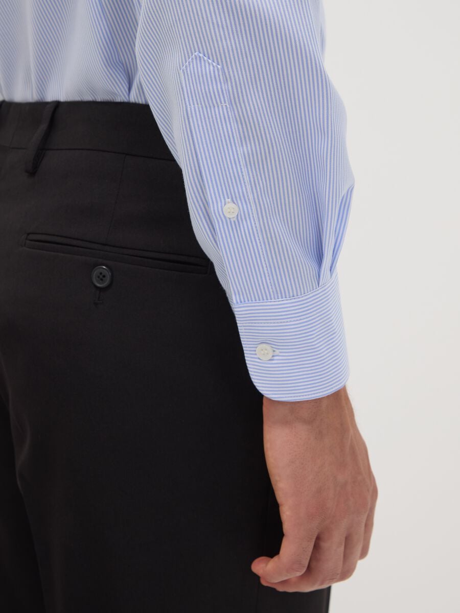 Camicia azzurra in puro cotone no iron slim fit_2