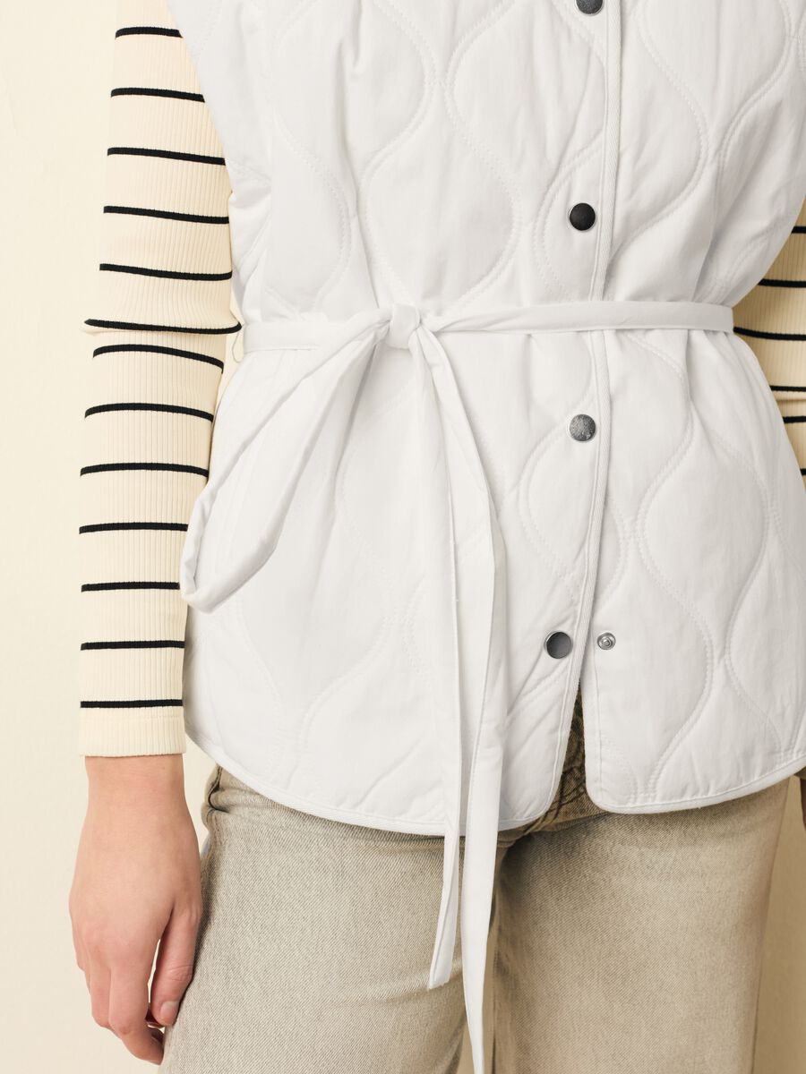 Quilted jacket with kimono sleeves_3