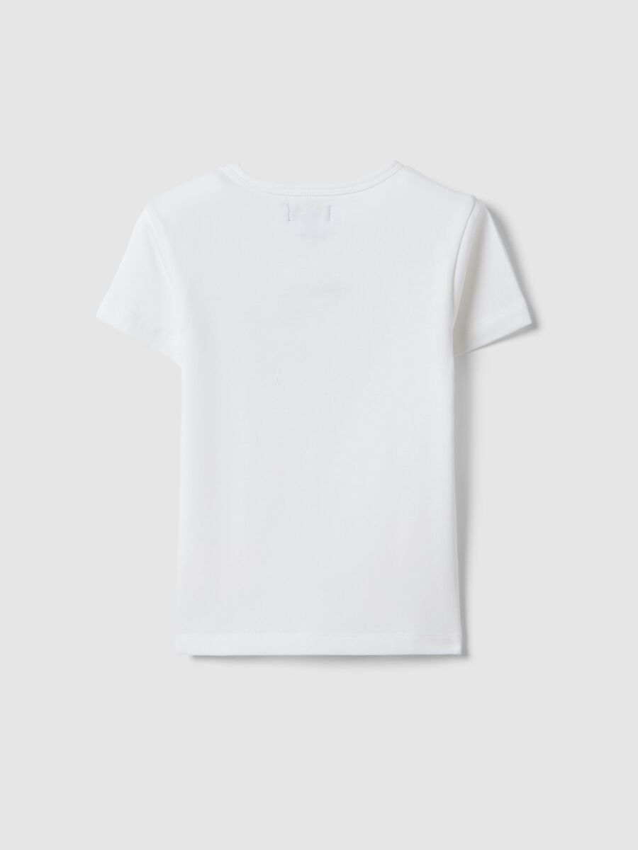 T-shirt fitted in cotone elasticizzato bianca da ragazza con scritta_4