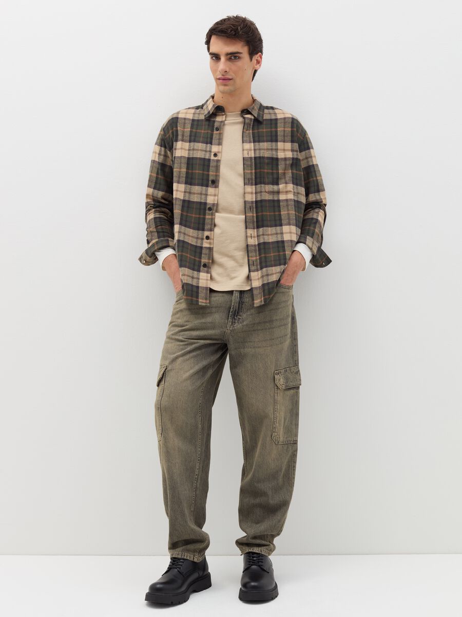 Flannel shirt with check pattern_2
