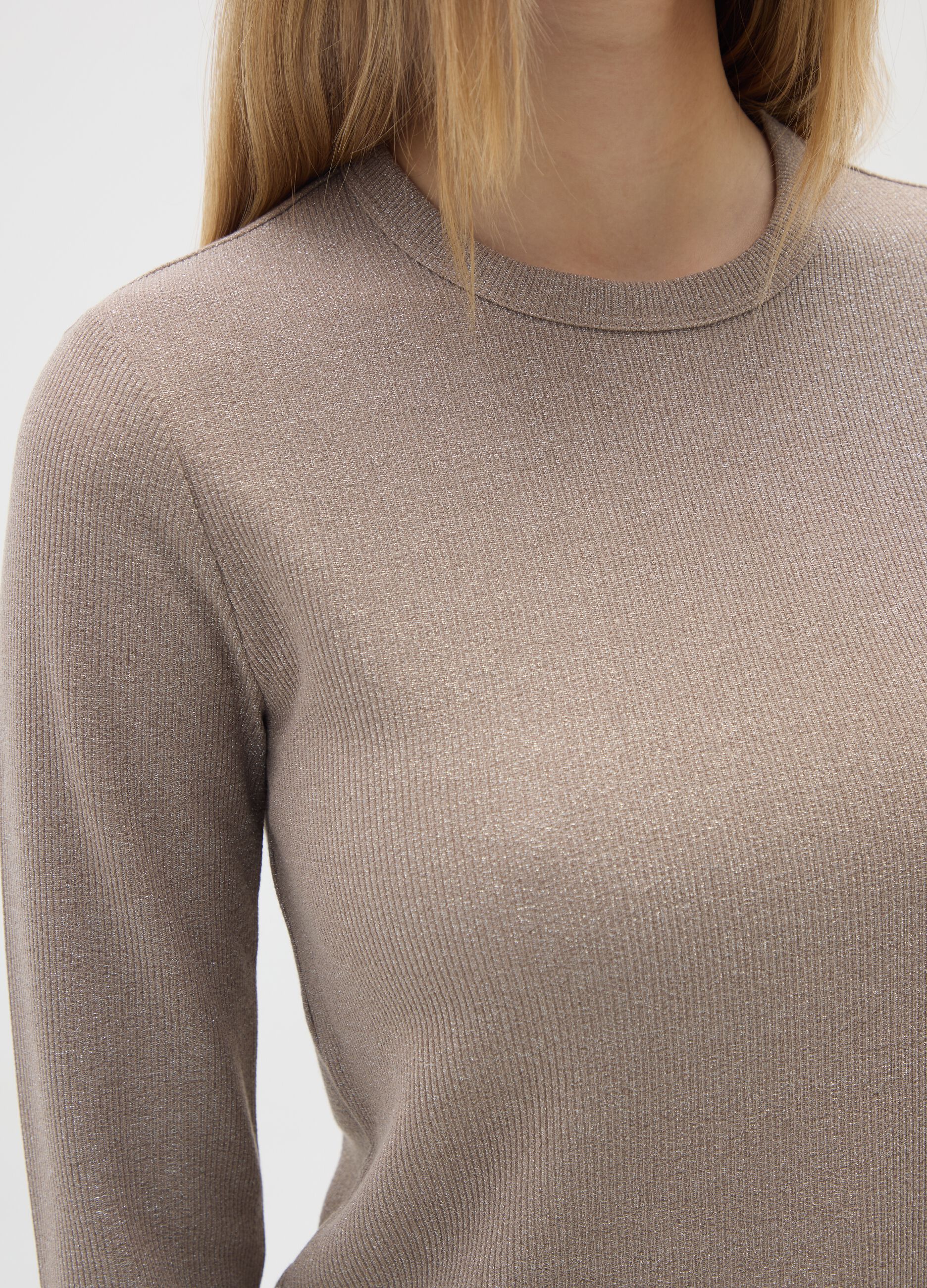 Beige long-sleeve stretch top
