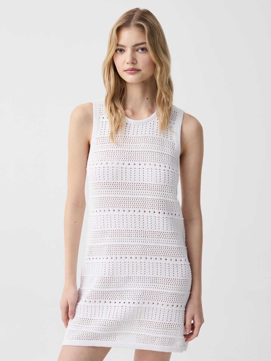 Short dress in crochet cotton_0