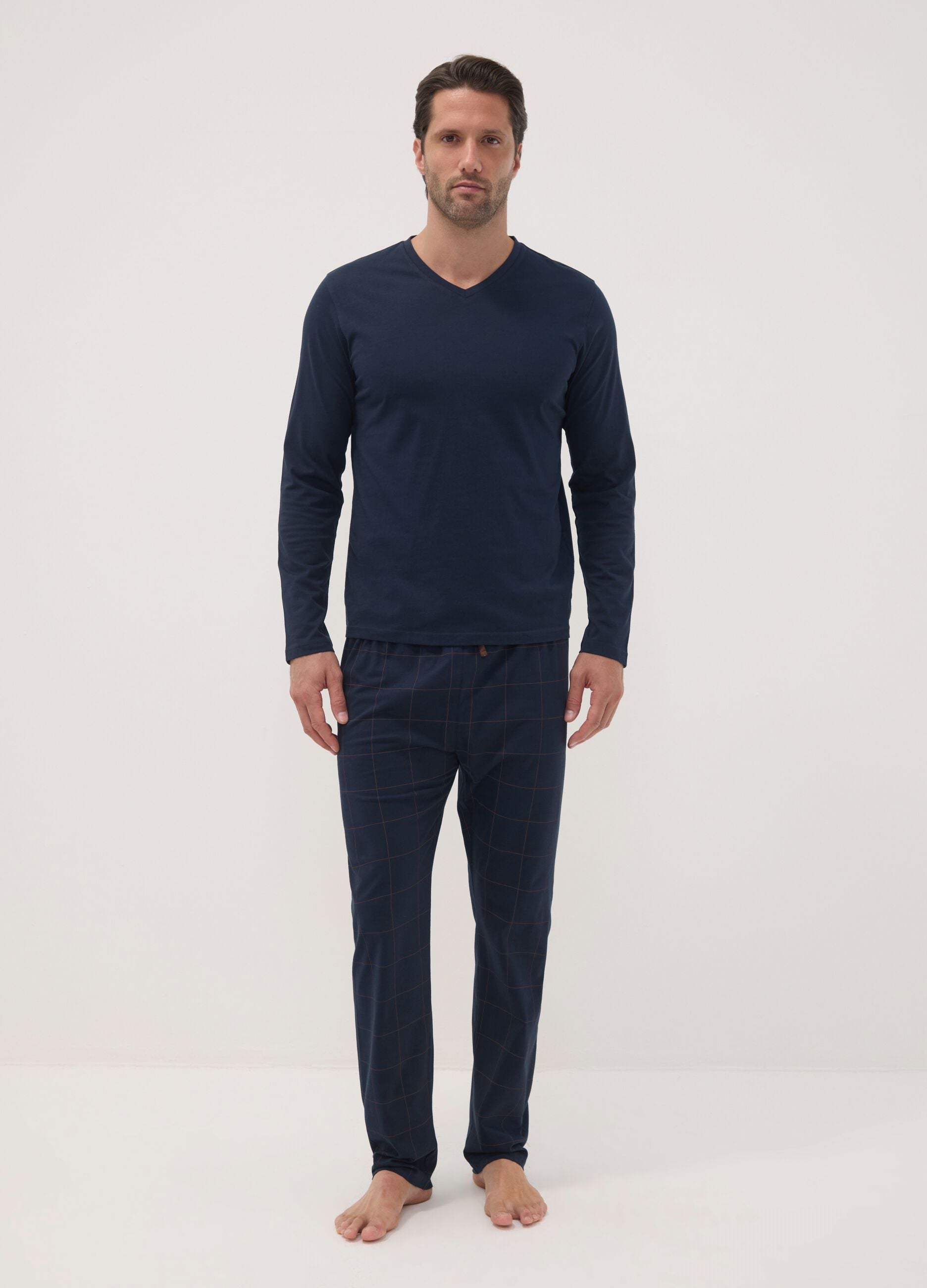Pigiama blu in puro cotone organico con scollo a V