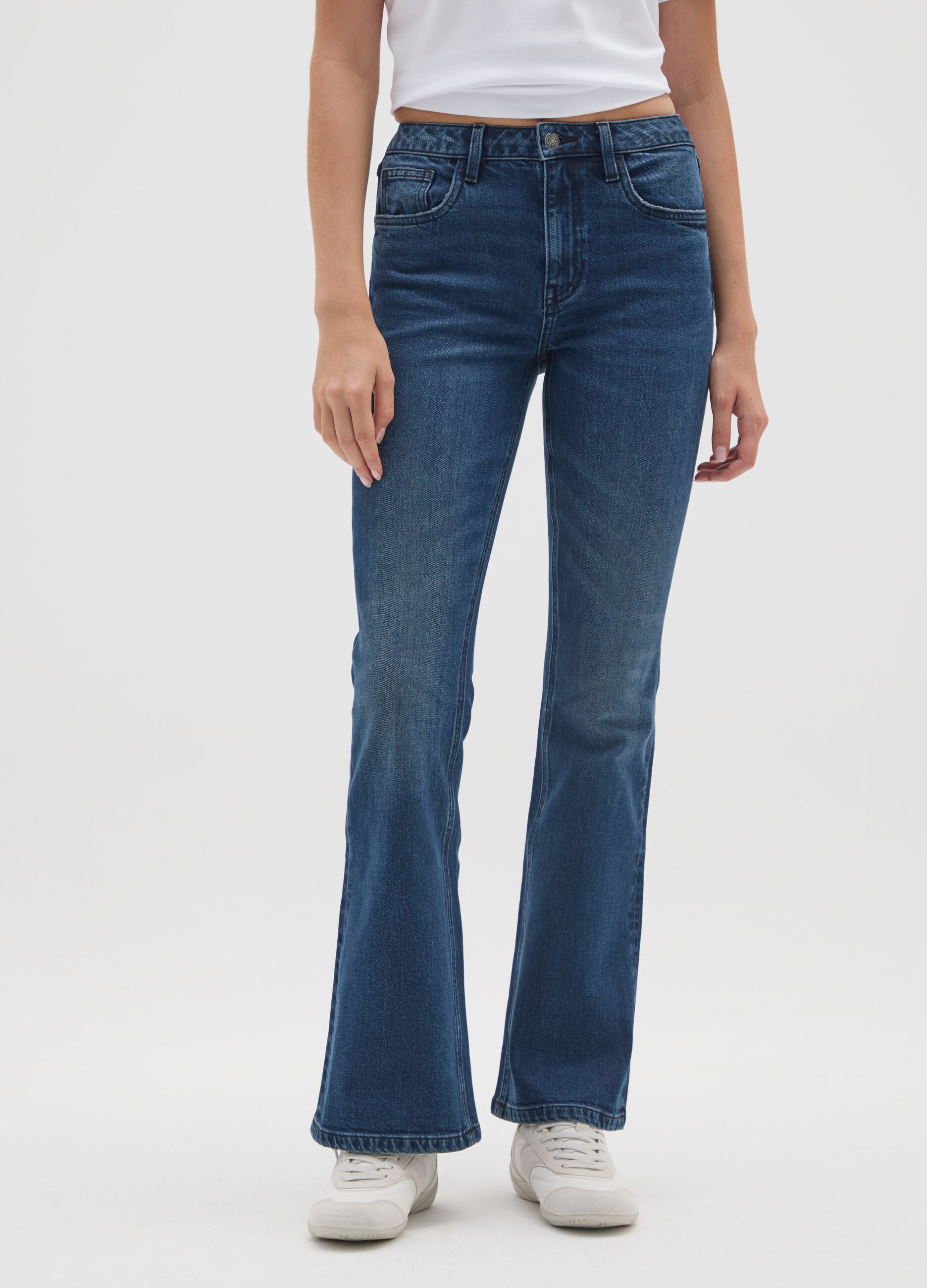 Jeans in cotone elasticizzato blu flare