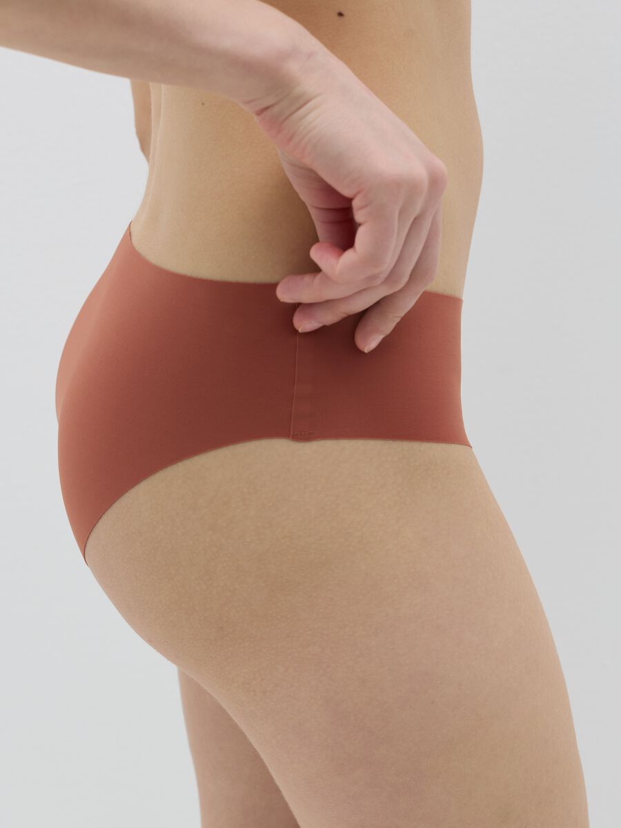 High-rise briefs in stretch microfibre_2