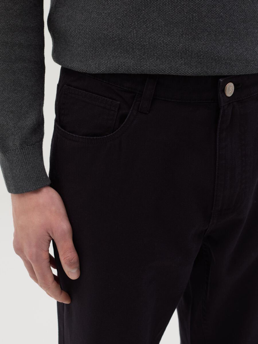 Regular-fit trousers with five pockets_2