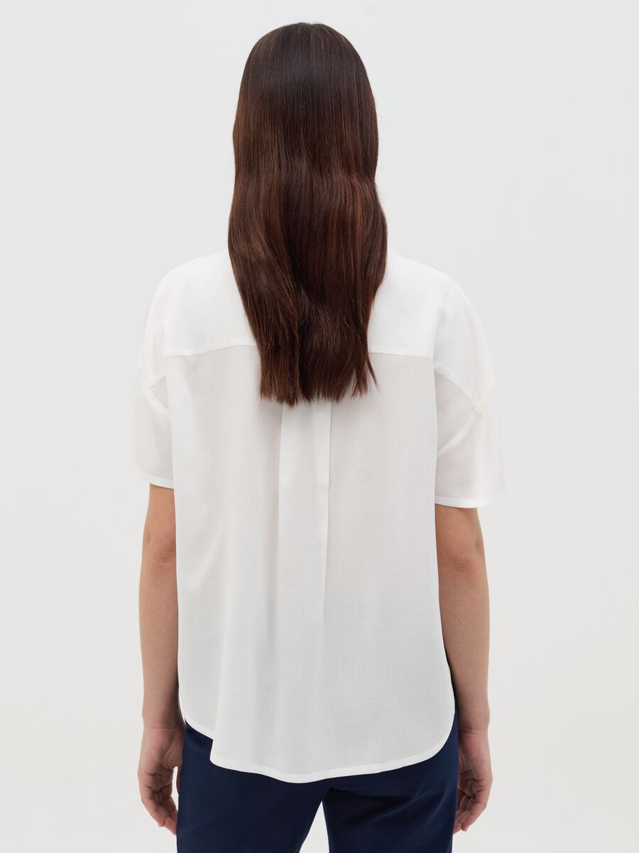 Short-sleeved shirt in viscose_3