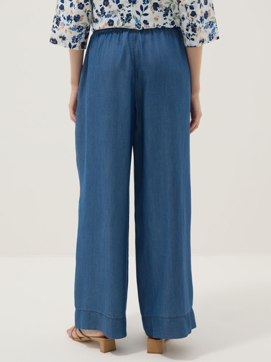 Blue palazzo trousers in pure lyocell_2