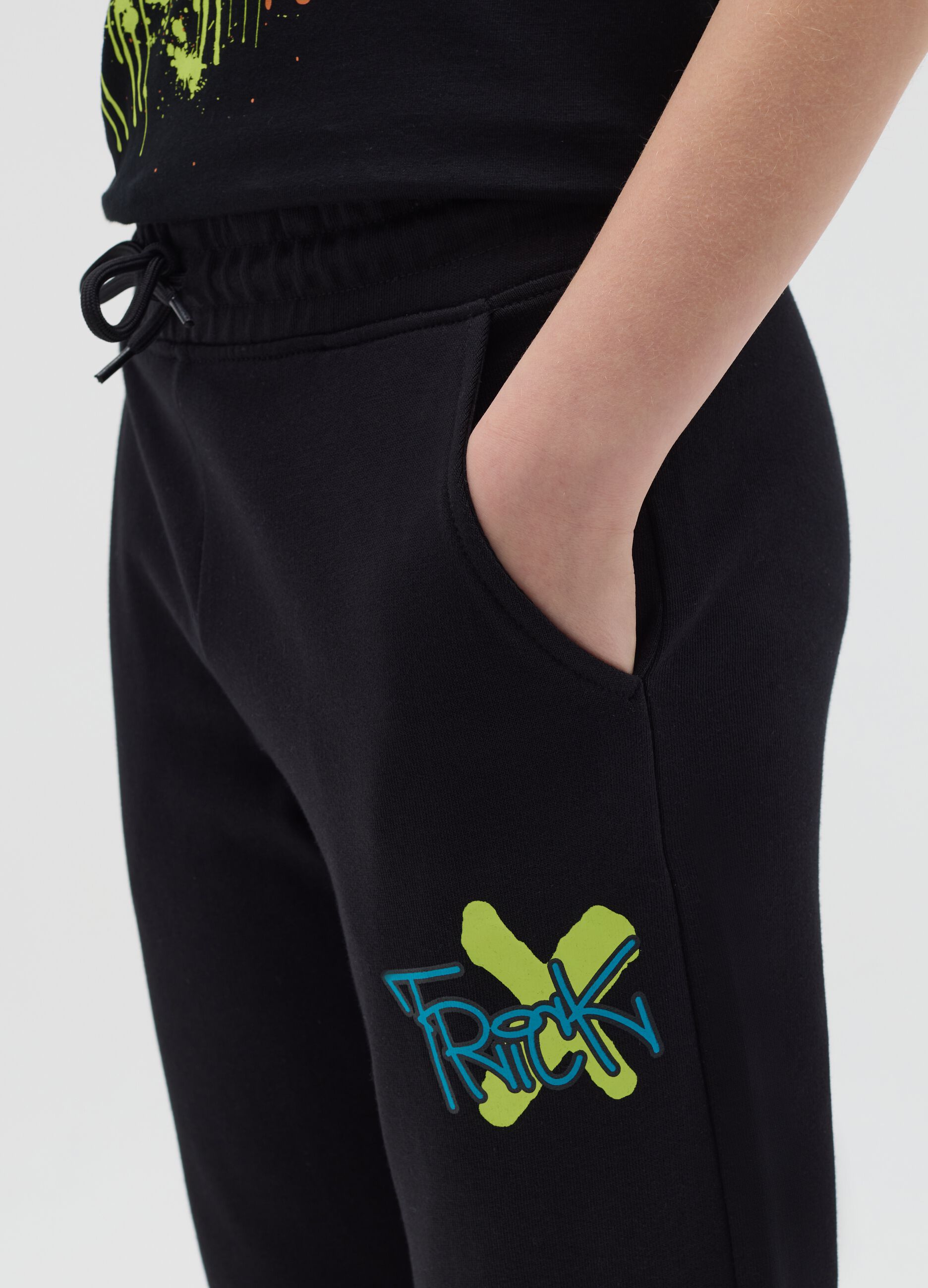 Cotton joggers with drawstring and print