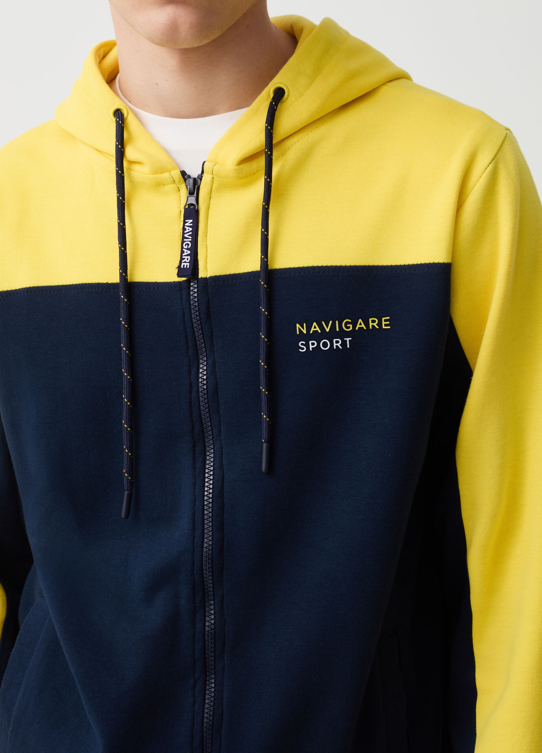 Navigare Sport two-tone full-zip with hood