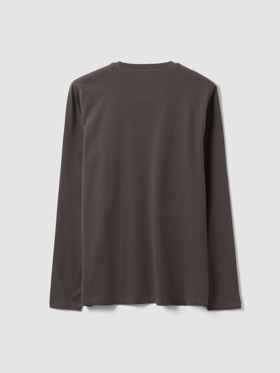 T-shirt grigia a maniche lunghe in puro cotone organico con girocollo_6