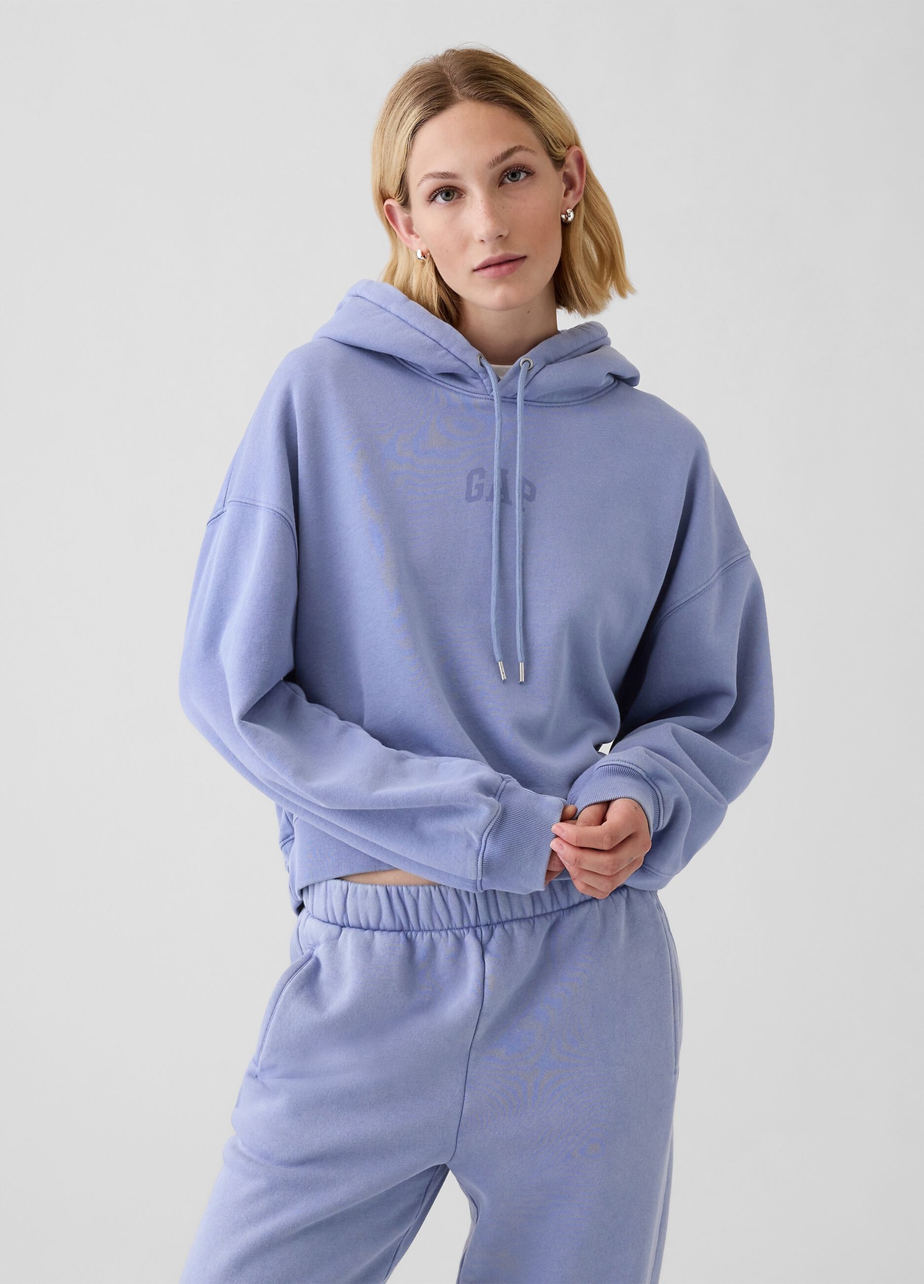 Oversized sweatshirt with hood and logo