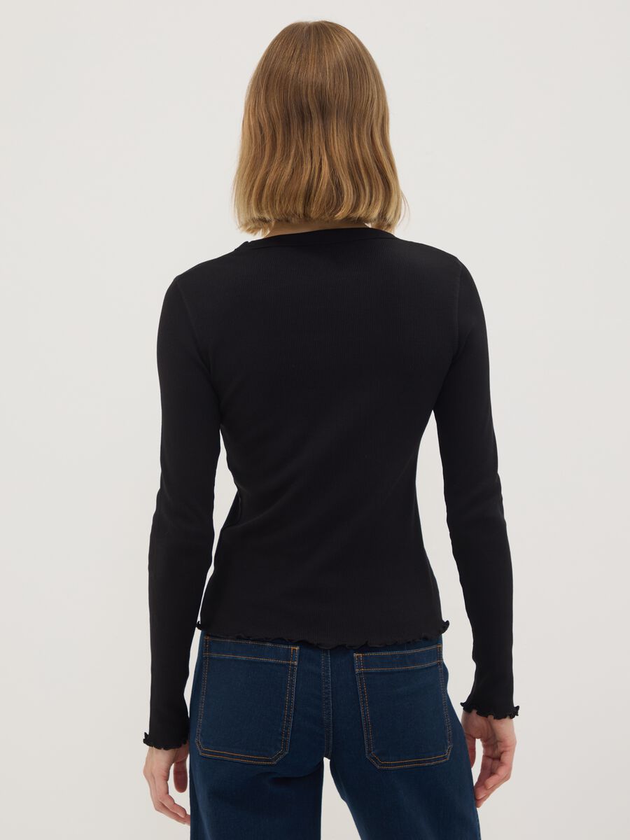 T-shirt nera in puro cotone a maniche lunghe girocollo regular fit_3