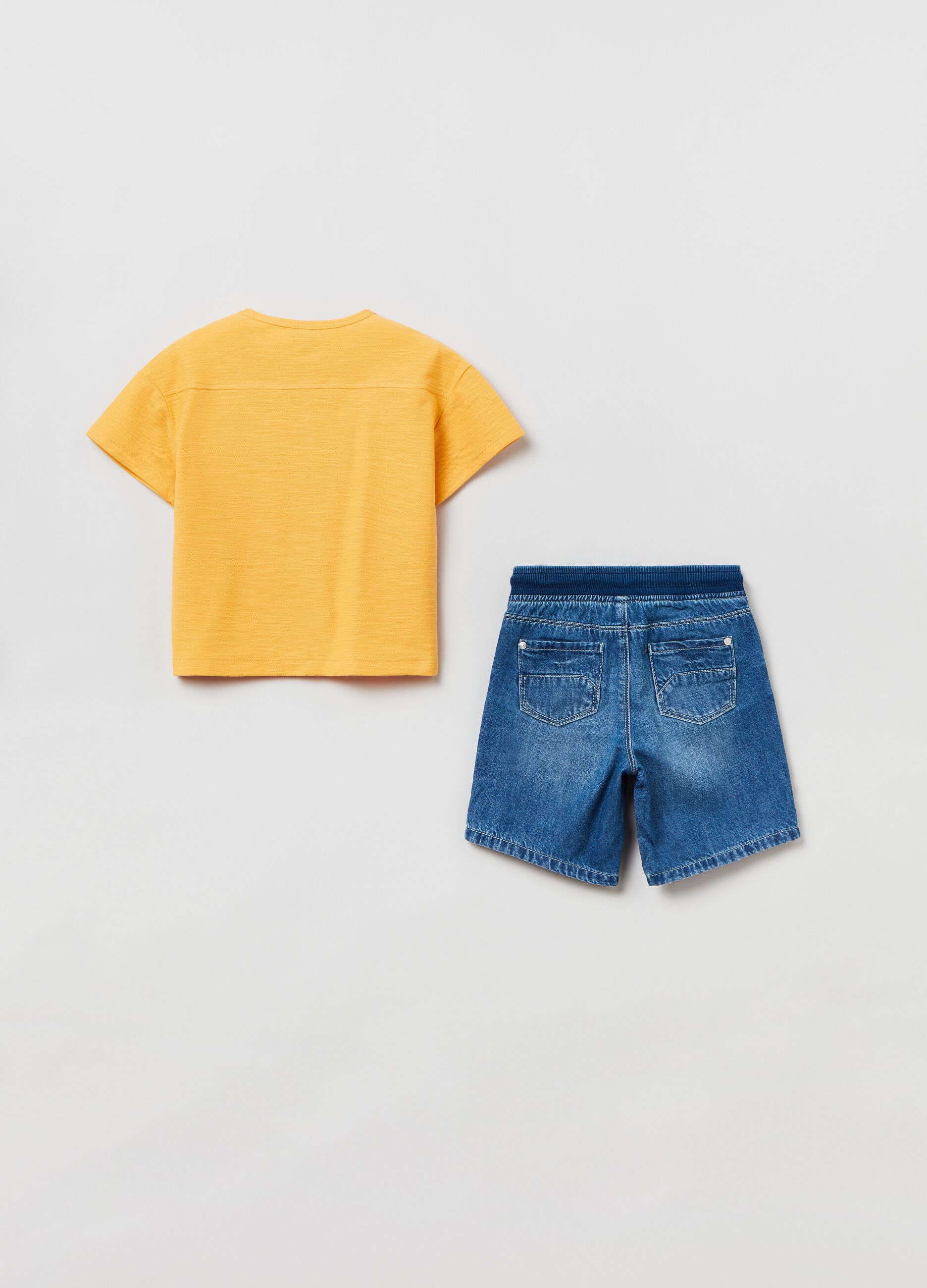 Slub T-shirt and denim shorts set