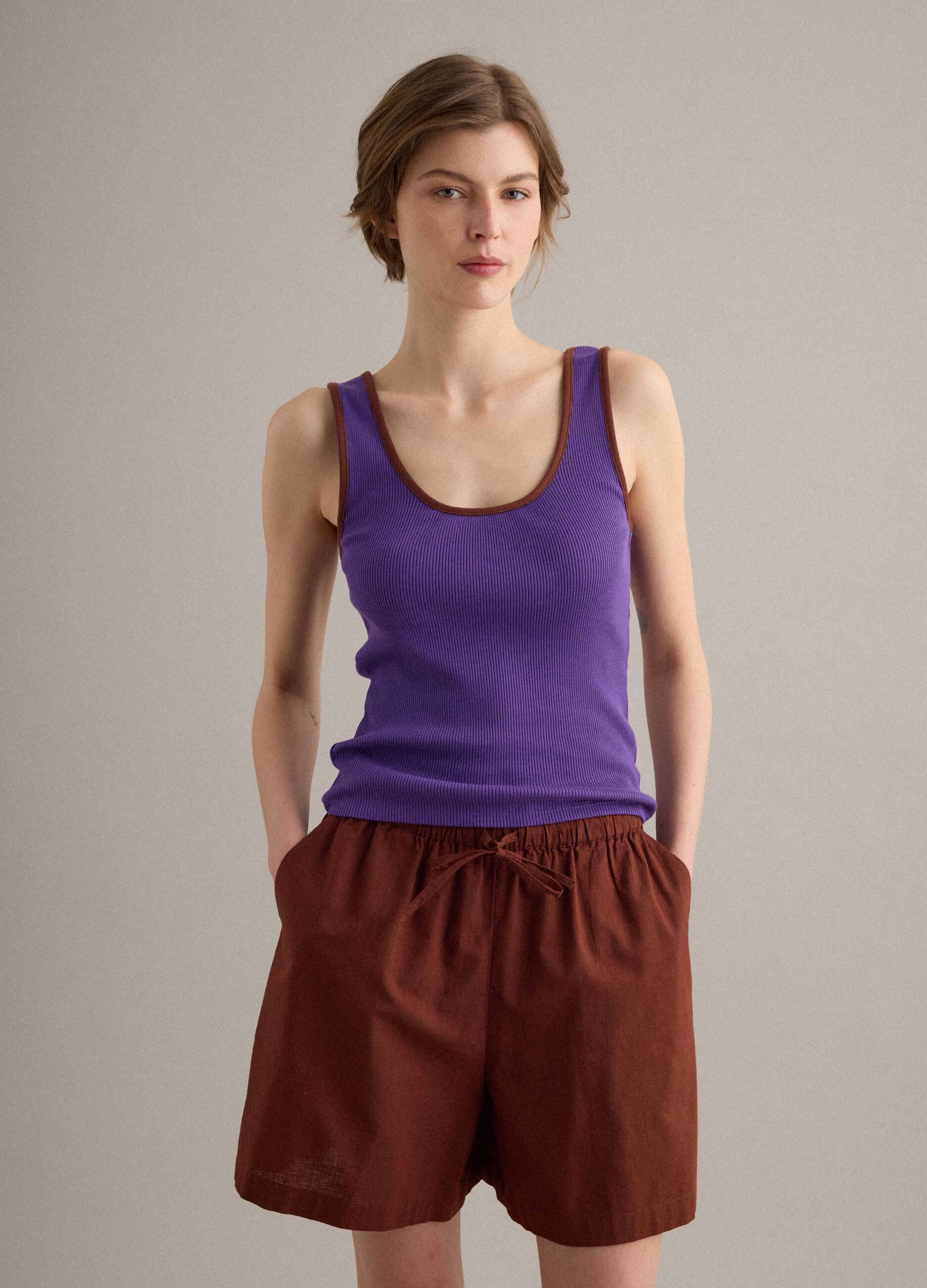 Tank top viola in puro cotone a costine