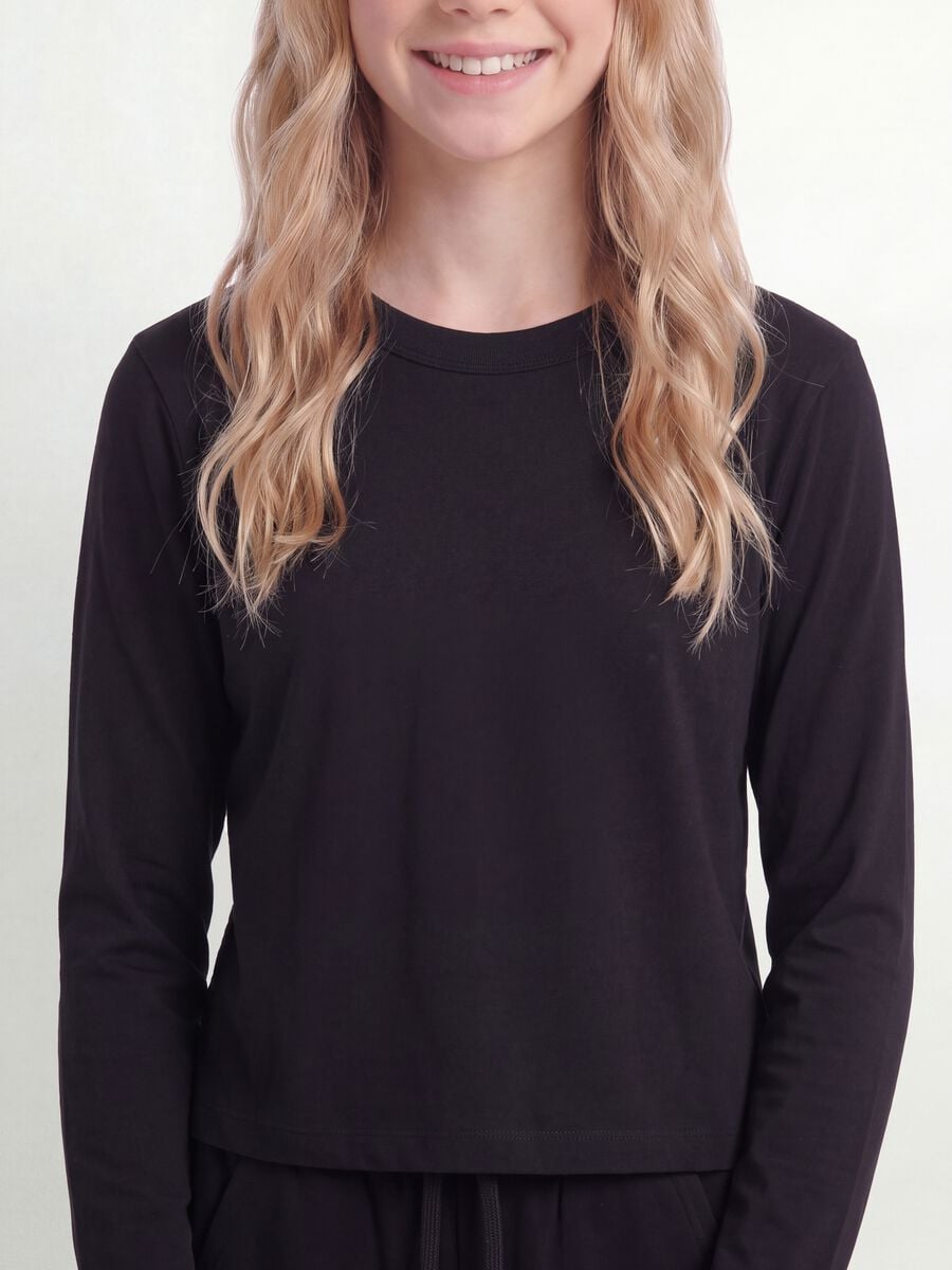 T-shirt nera in puro cotone con collo a costine per ragazza_3