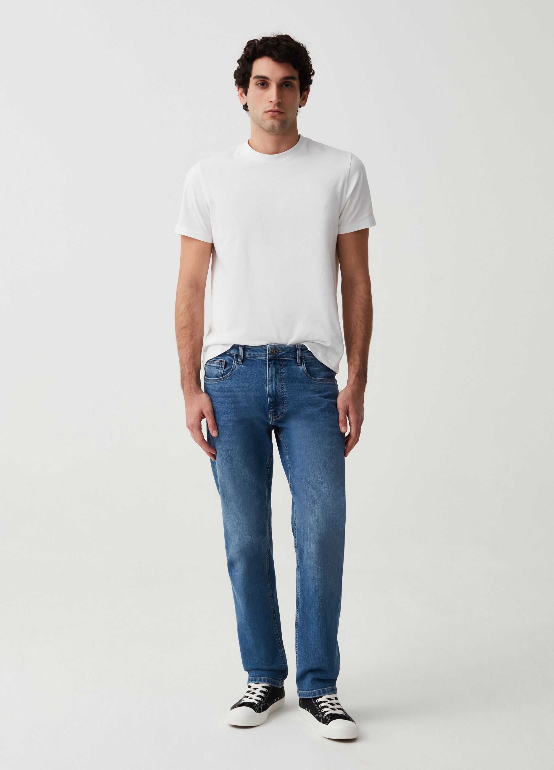 Comfort-fit stretch jeans