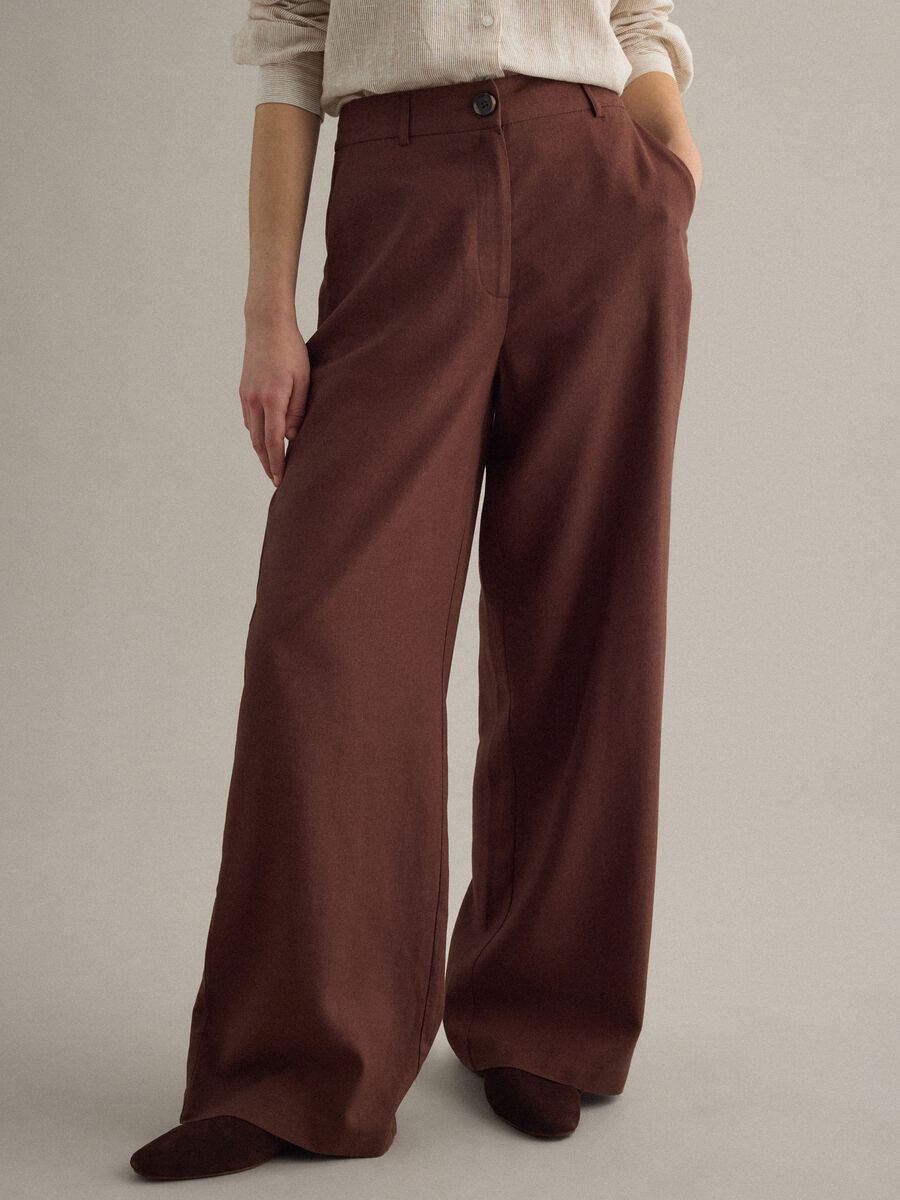 Brown straight chino trousers in viscose and linen blend regular fit_1