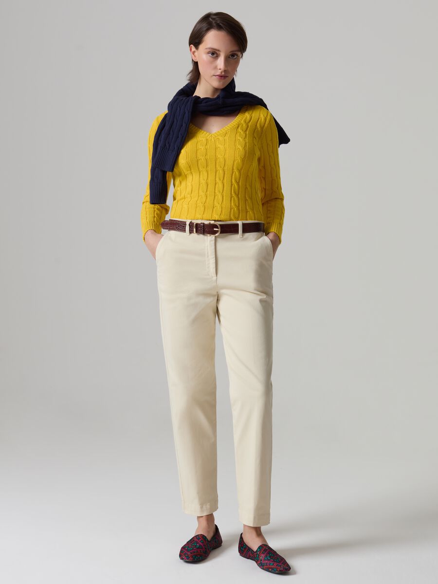 Pantalone chino in cotone stretch_0