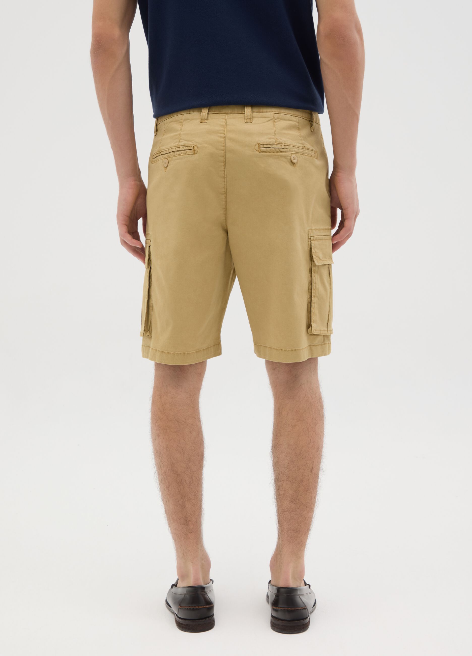 Men's beige stretch cotton regular fit bermuda shorts