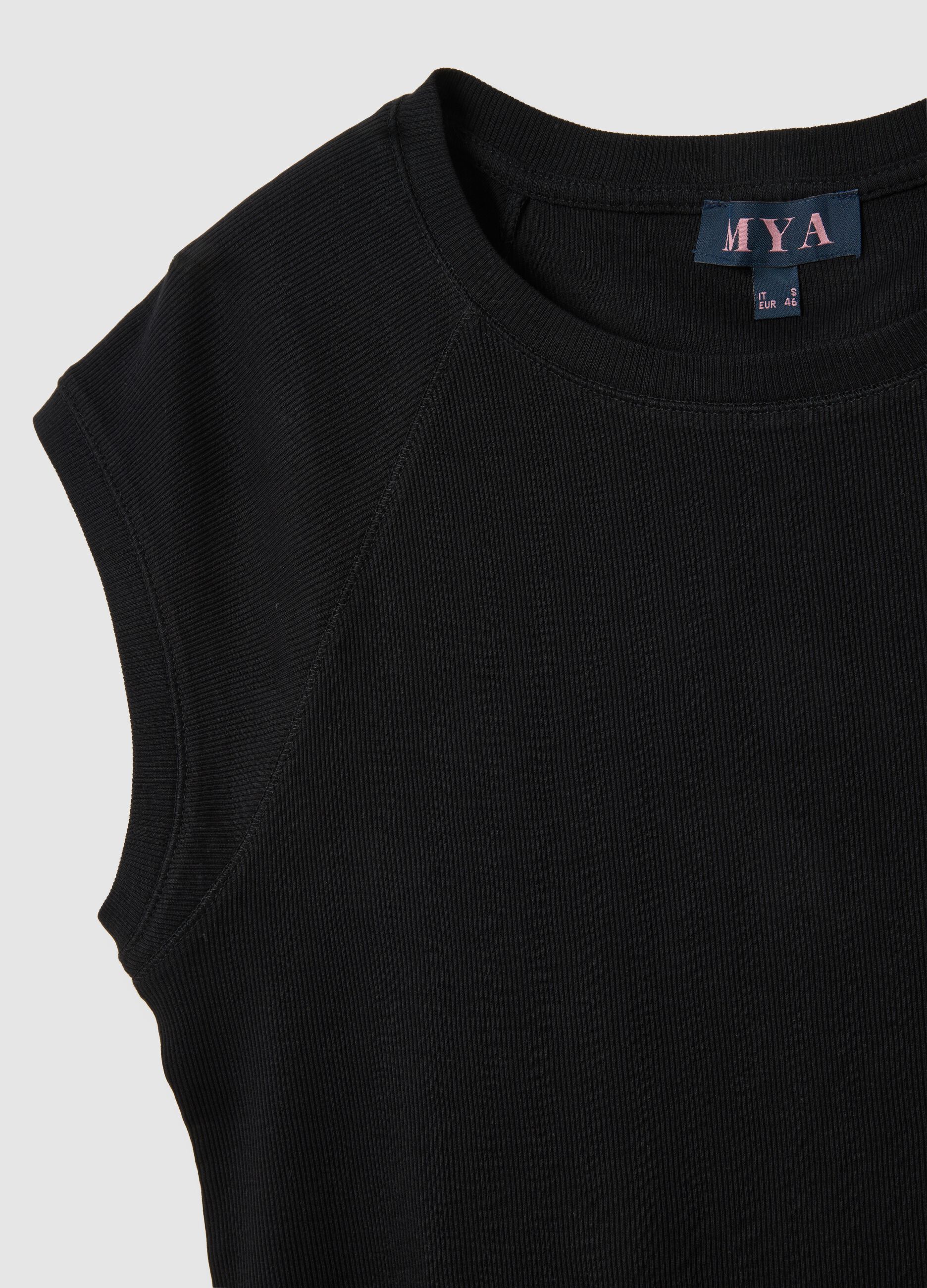Women's top in pure black cotton