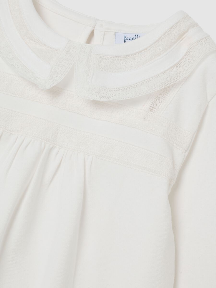 Girls' white cotton stretch regular fit t-shirt_2